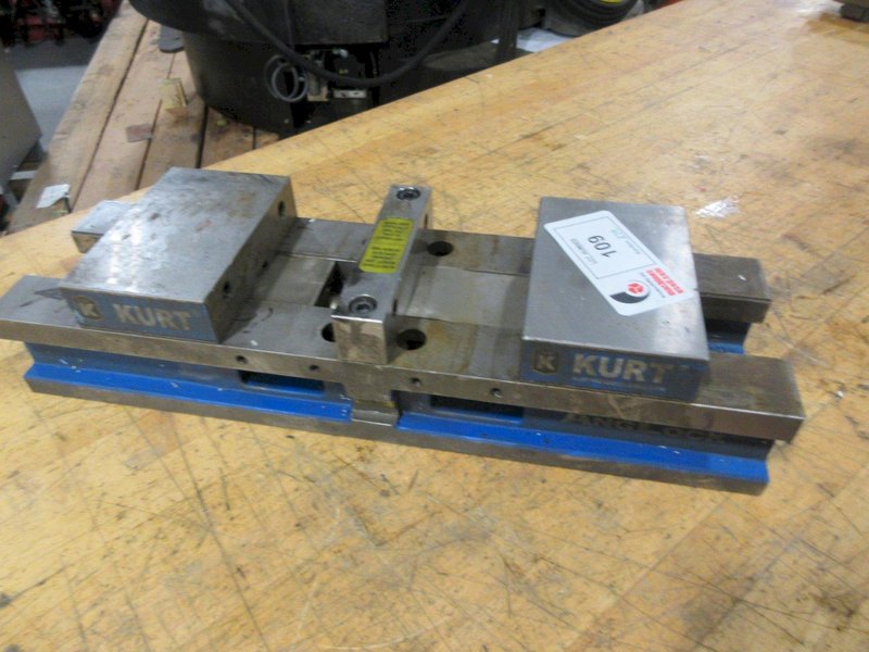 Kurt HDL6, 6" Machine Vise, **No Jaws or Handle**- Auction Item