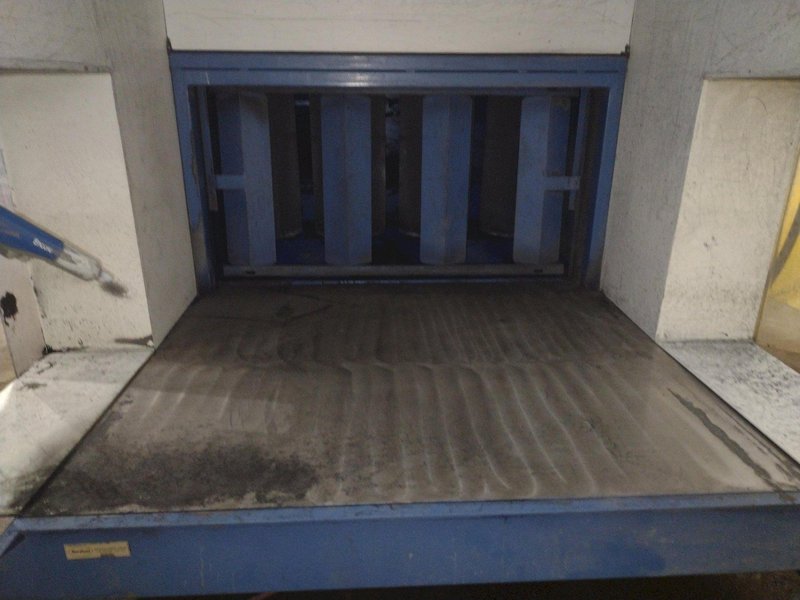 NORDSON POWDER COAT PAINT SYSTEM WITH FEEDER &amp; I-CONTROL: YOBRO #26271