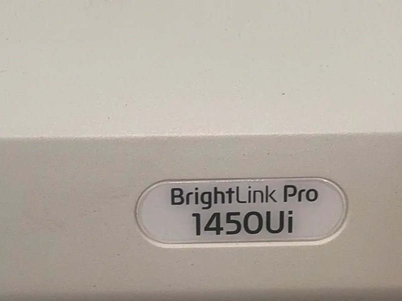 Epson Ultra-short-throw Interactive Lcd Projector - Brightlink Pro 1450ui