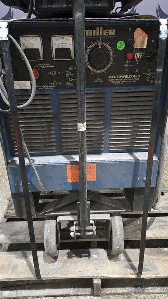 MILLER DELTAWELD 450 ARC WELDER WITH WIRE FEEDER AND CART USED