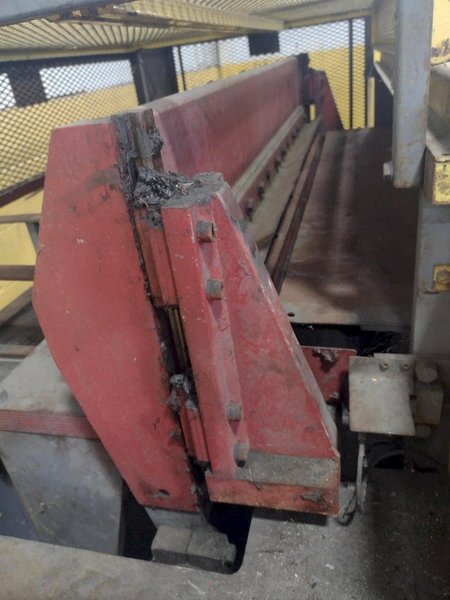 48" X 18 GA BRADBURY "BOSS-48" COIL STRAIGHTENER &amp; FYLING SHEAR STOCK #3190