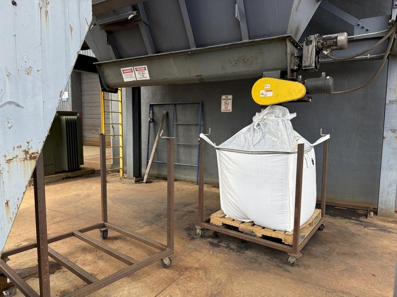IVI model PA16x24x144 Top access pulse bag dust collector s/n 217354 with Worldwide 150 hp motor and 2008 New York blower model 49 ACF rated at 66,000 cfm, ACF/PLR class IV fan, screw conveyor discharge, controls, (note: being used at 44,000 cfm