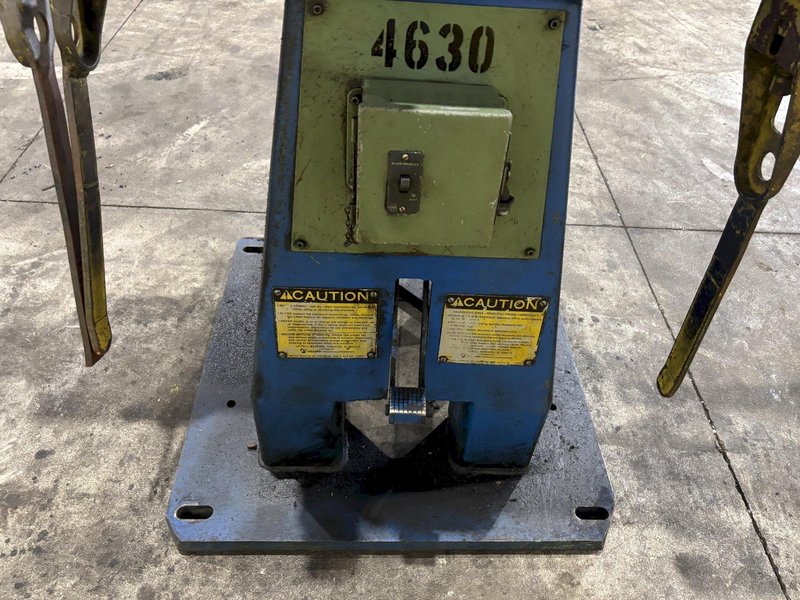 2,000 LBS X 12" LITTELL MODEL #20-12 DOUBLE END PULL OFF UNCOILER COIL REEL: STOCK #23709