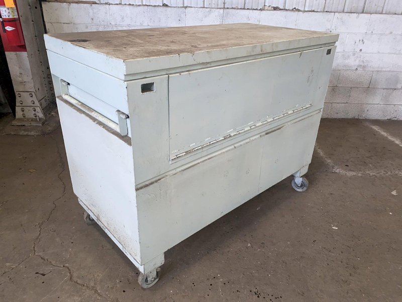 30" X 60" X 46" WHITE PORTABLE JOB BOX CABINET ON ROLLING CASTERS: STOCK #12391