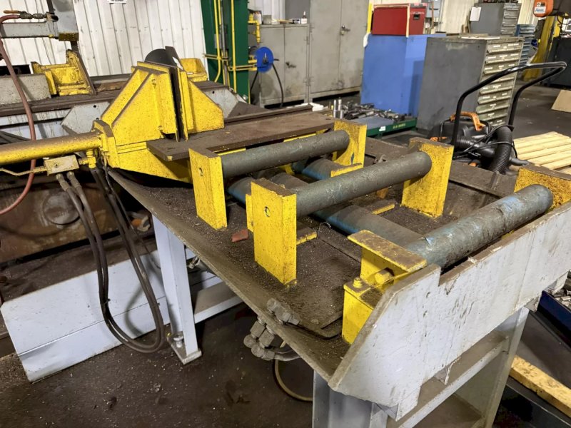 18" x 22" MARVEL MODEL #MV460 PC/1 VERTICAL FULL AUTOMATIC BANDSAW: YOBRO #25868