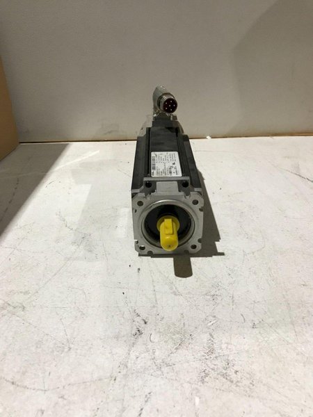 CONTROL TECHNIQUES 075U3B305CAAEA075140 SERVO MOTOR USED NO BOX