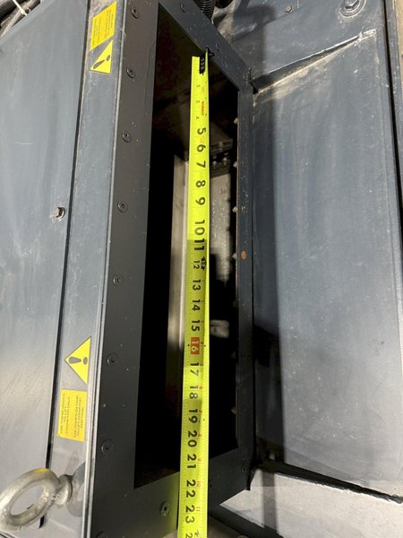 Mayfran MagSep Makino A81NX CNC Magnetic Scraper Chip Conveyor