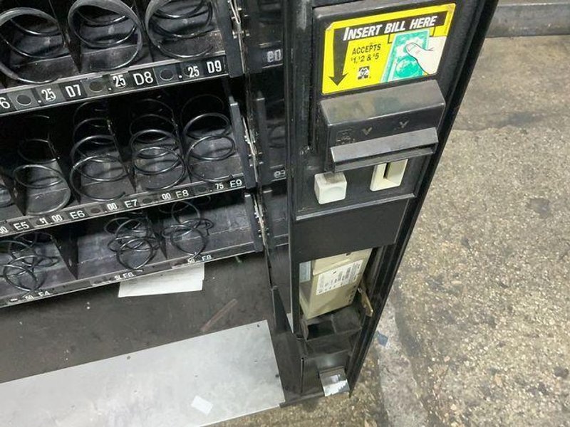 Crane National Vendors Vending Machine  - 167d