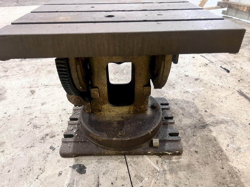 20" X 24" X 23"  CARLTON TILTING DRILL TABLE: STOCK #21798