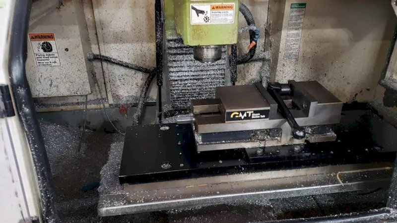 2011 MAKINO 1610L | CNC Machines