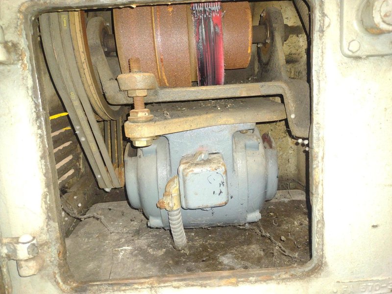 16" X 60" SOUTHBEND MODEL #8117-E ENGINE LATHE, 1.375" HOLE: STOCK #20778
