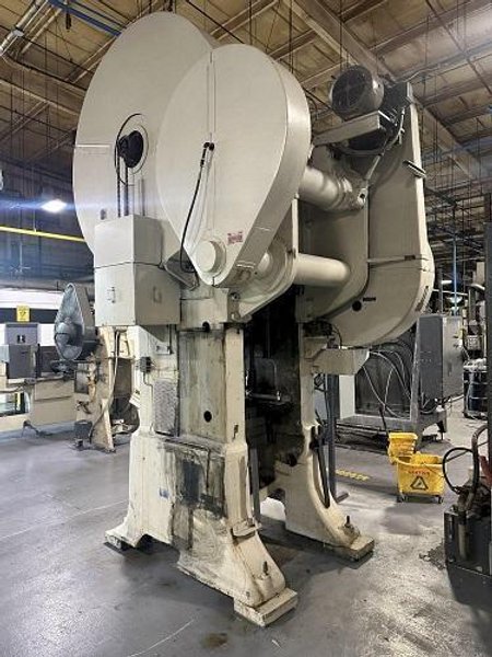 150/110 TON BLISS MODEL #3-3/4-B DOUBLE ACTION TOGGLE PRESS