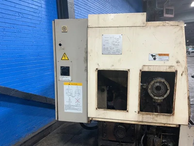Okuma &amp; Howa Machinery CNC Lathe - Hl-jr