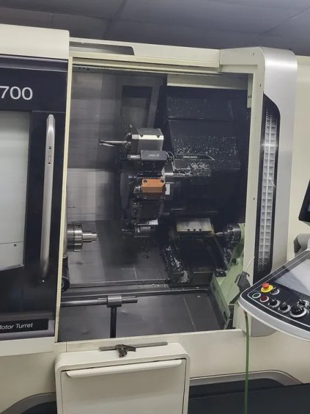 2015 DMG MORI NLX 2500Y/700
