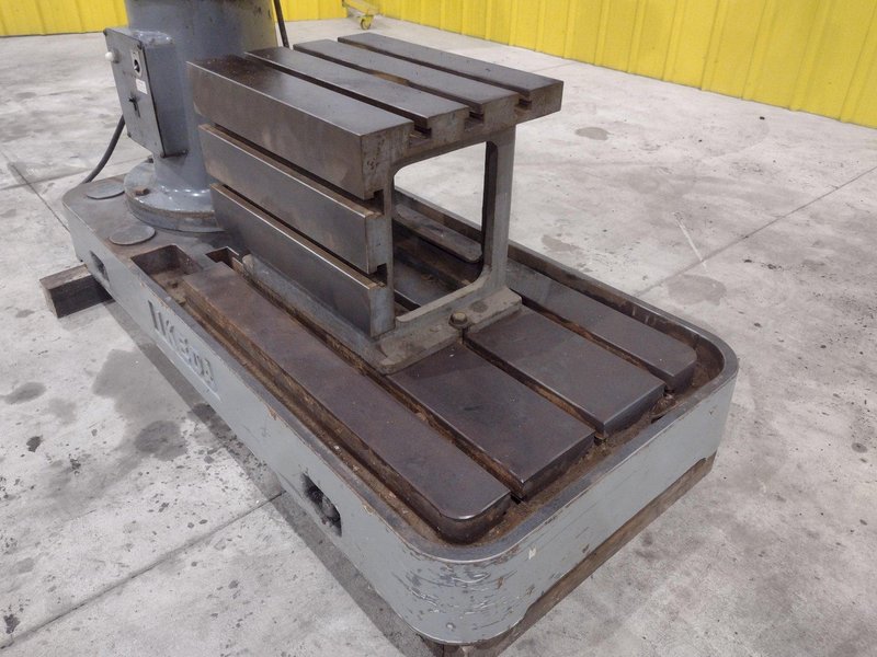 3' x 9" IKEDA MODEL #RMS9 RADIAL DRILL: STOCK #20768
