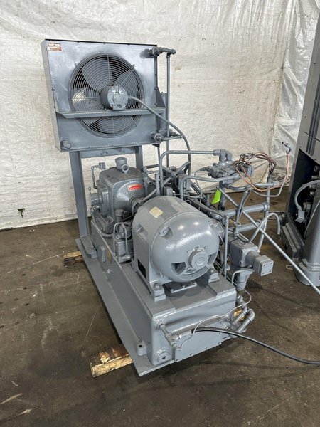 36" ROCKFORD MODEL SL HYDRAULIC VERTICAL SLOTTER. STOCK # 1159722