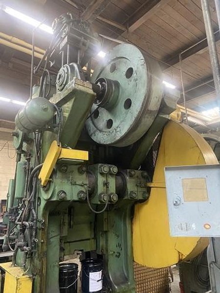 800 TON BLISS #26 KNUCKLE JOINT PRESS
