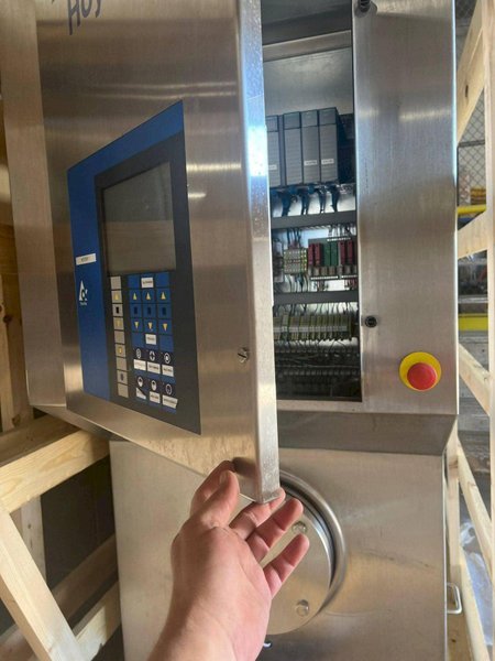 Tetra Pak Hoyer KF 2000 XC Continuous Ice Cream Freezer, 2003