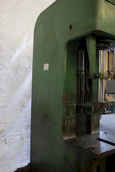 35 TON DENISON C FRAME HYDRAULIC PRESS: STOCK #75433