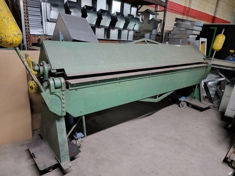5′ x 20′ Linde CM250 CNC Plasma, 1990 – 65 Amp Hypertherm Powermax 65