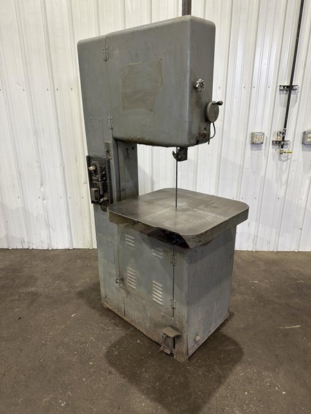 18" GROB MODEL #NS-18 VERTICAL BANDSAW: STOCK #77051