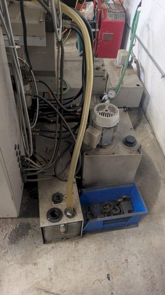 Shigiya gu-20 50a 1994 OD grinder with glass scales, digital readout