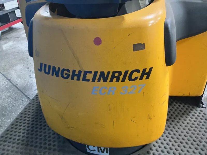 Jungheinrich 6000 Lbs Electric Pallet Jack - Ecr 327