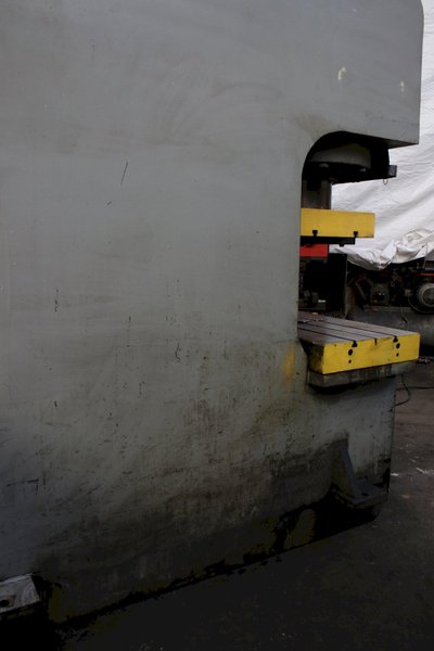 300 TON PACIFIC PRESSFROMER II HYDRAULIC C FRAME PRESS : STOCK #76330