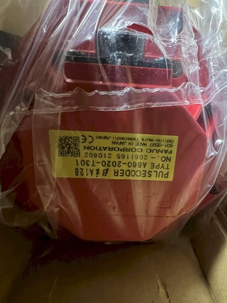 New Fanuc A06B-0075-B403 AC Servo Motor A860-2020-T301 Encoder BIS 8/3000