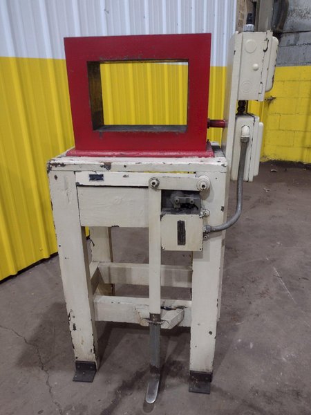 8" x 12" MACKWORTH STYLE #13-31 PASS THROUGH DEMAGNETIZER: STOCK #19465