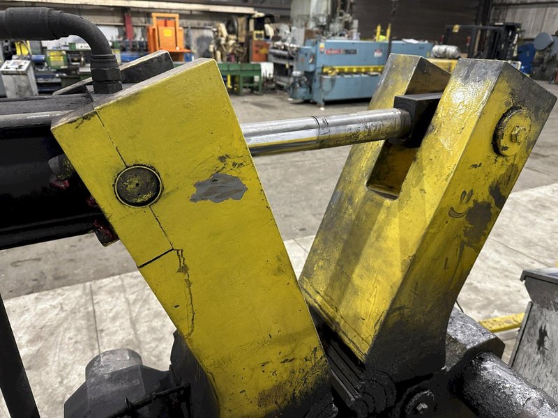 200 TON (2-3/8" TO 9-5/8") DIAMETER TRUE GRIT MODEL CT200 HYDRAULIC TUBE &amp; PIPE PUSH POINTER / END FORMER/ SWAGING PRESS: STOCK #22399