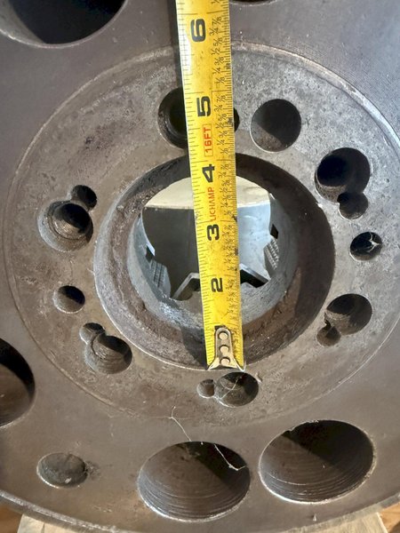 15" 4-JAW CHUCK. STOCK #1088826