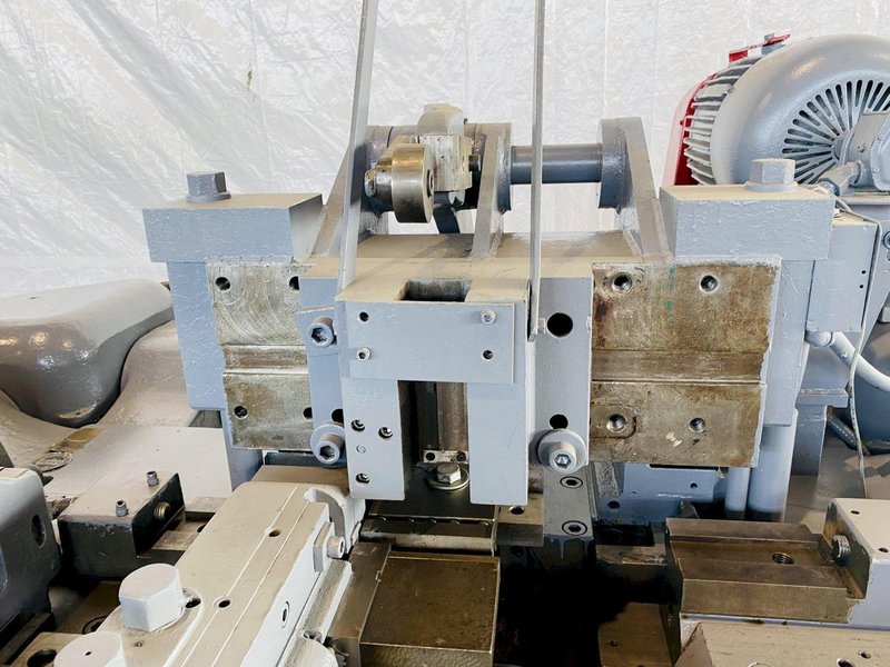 1/2" X 24" US BAIRD MODEL # 8 FOUR SLIDE WIRE MACHINE. STOCK # 0509019