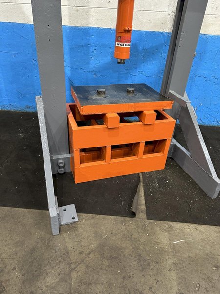 55 TON POWER TEAM H FRAME HYDARULIC PRESS: STOCK #74589