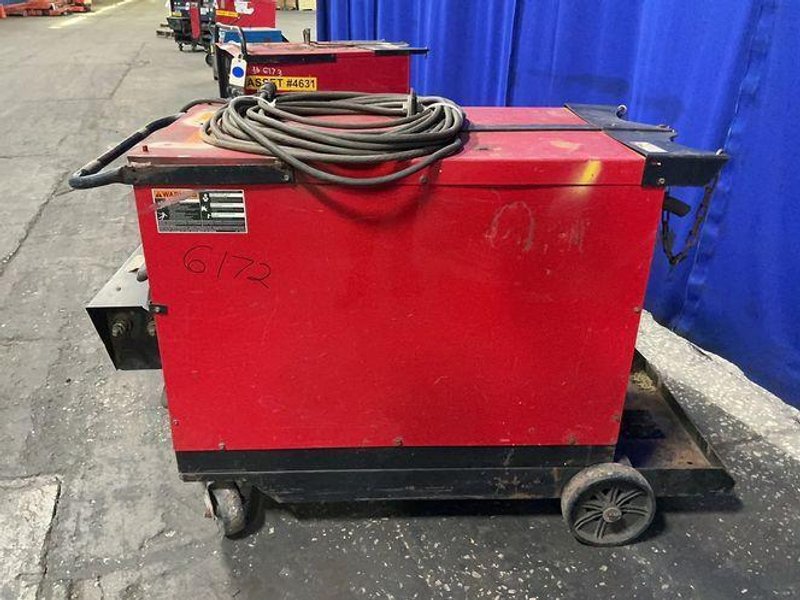 Lincoln Electric 600 Amps Welder - Idealarc Dc-600