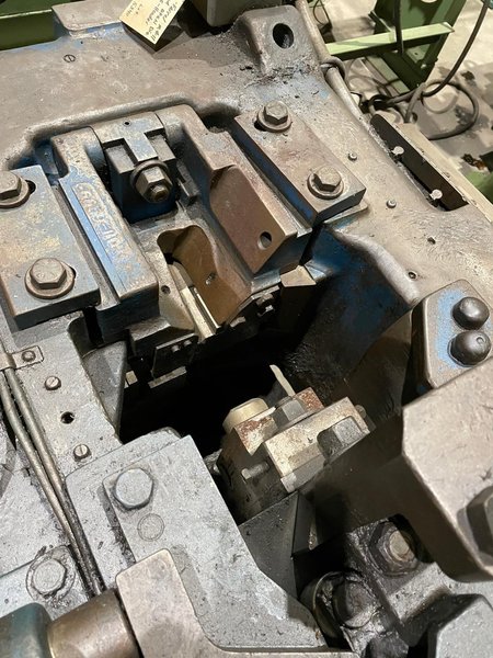 5/16" WATERBURY-FARREL Mdl# 11 ODDS HAND FEED OPEN DIE SGL STROKE RE HEADER