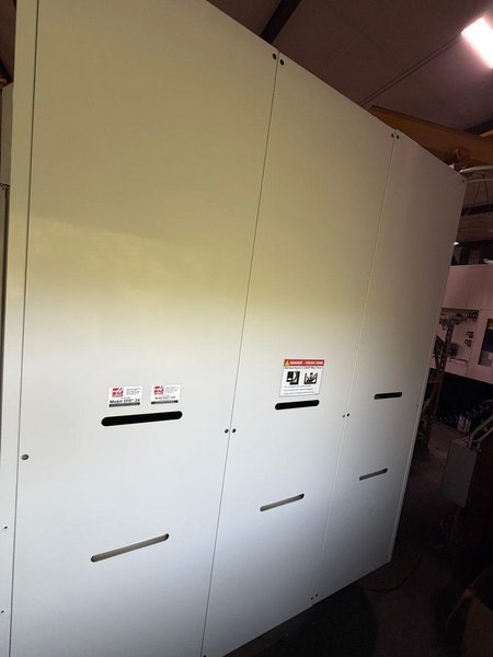 Haas UMC-750SS VMC, 2016 – Chip Conveyor, Cool Through Spindle, Rigid Tapping