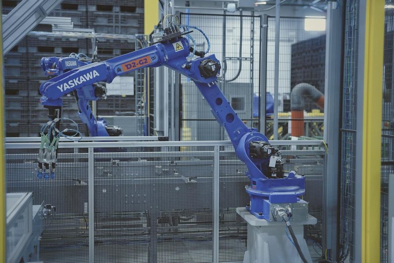 Yaskawa Motoman GP25-12 Robots (6) – YRC1000 Controllers, Mech-Mind 3D Vision, Bin Picking, Integrated Safety Cells, 2022