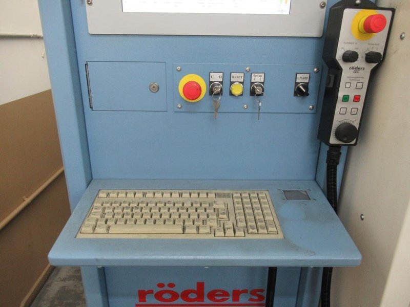 Roeders TEC RFM 600 High Speed CNC Vertical Machining Center, Roeders CNC Control, 42K RPM, 18 ATC, Probing- Auction Item