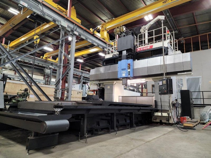 2009 DOOSAN DCM 2740 Gantry Machining Center - 5-Axis, FANUC 18I-MB Controls
