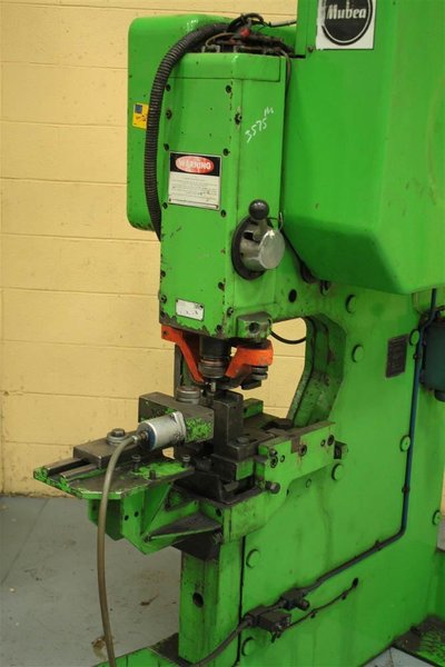 82 TON MUBEA MODEL #KL750 PUNCH WITH FEED LINE: STOCK #56444