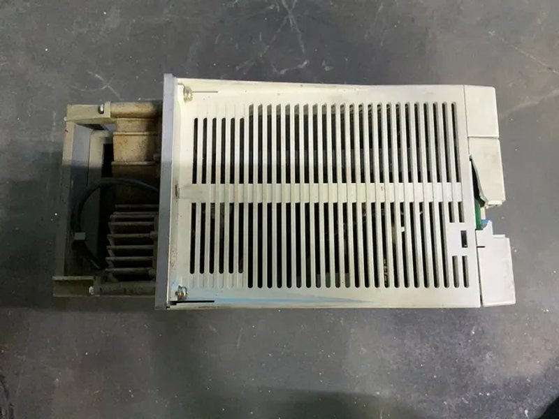 Mitsubishi Servo Drive Unit - Mds-c1-v1-90