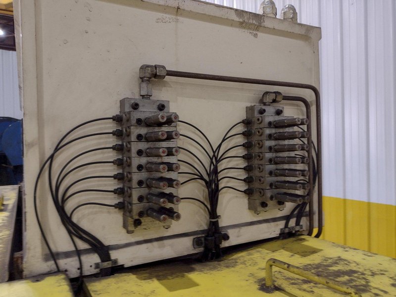 52" x .030" BRADBURY 5 HI 17 ROLL PRECISION LEVELER: STOCK 22669