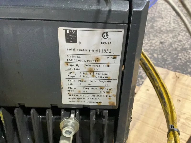R&amp;m  2 Tons, 16/4 Fpm, 2.8/0.75 Hp Loadmate Chain Hoist - Lm102.00012pc16t2