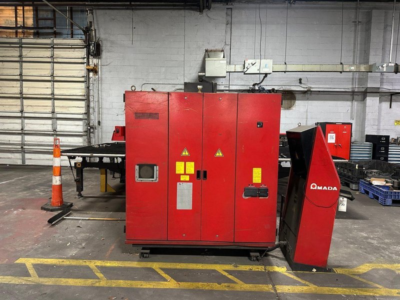 22 Ton Amada EM 2510NT CNC Turret Punch, 2004