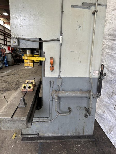 75 TON HANNIFIN HDYRAULIC STRAIGHTENING PRESS: STOCK #77127