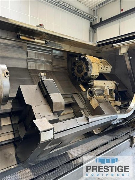Lathes CNC Three Axis Or More