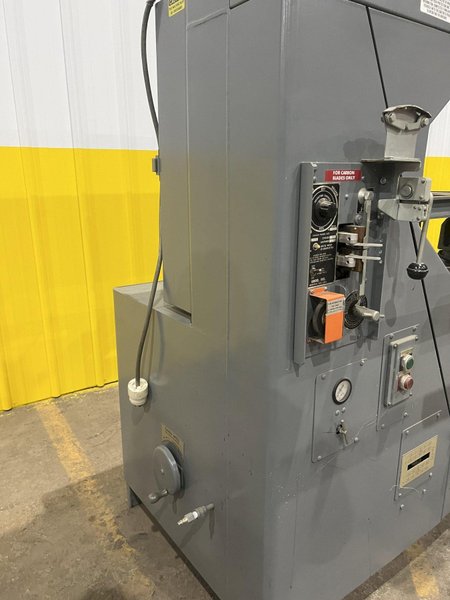 36" GROB MODEL #4V-36 VERTICAL BAND SAW: STOCK 19834