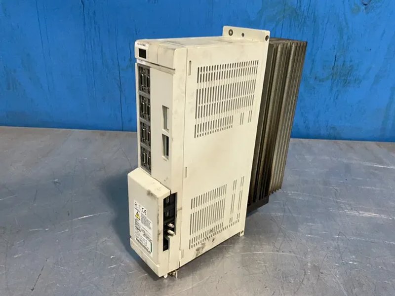 Mitsubishi Electric  Servo Drive Unit  - Mds-b-v2-3535