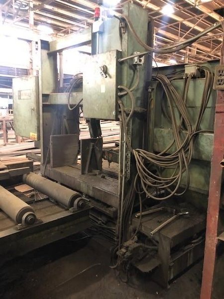 25" X 36" W.F. WELLS INC B-25-2 HORIZONTAL BAND SAW WITH 80' POWERED ENTERY CONVEYOR AND 32' POWERED EXIT CONVEYOR